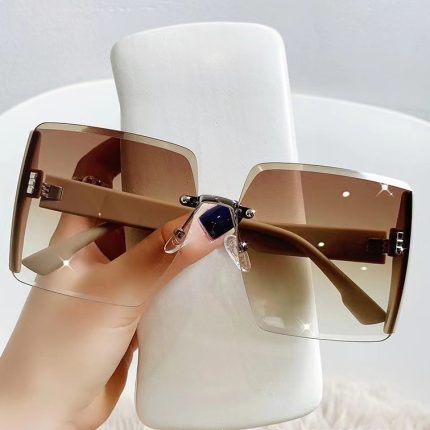 Celebrity Luxury Sunglasses with Special Glare
